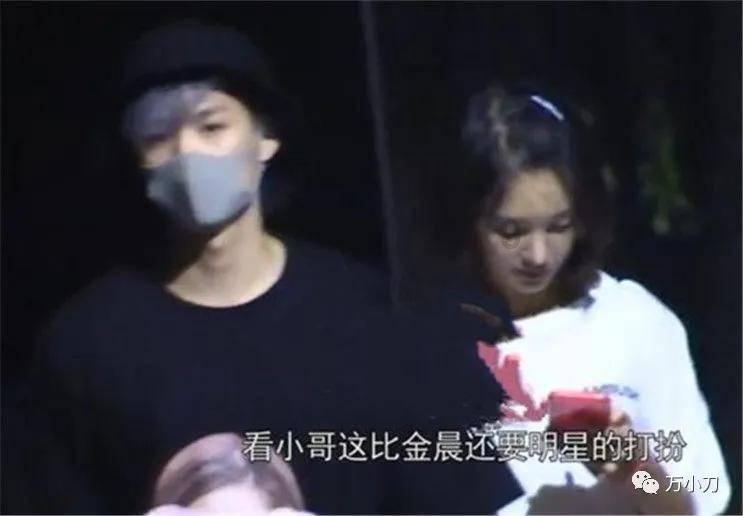 南京地铁免费送福啦,“中国式的浪漫太有感觉了”